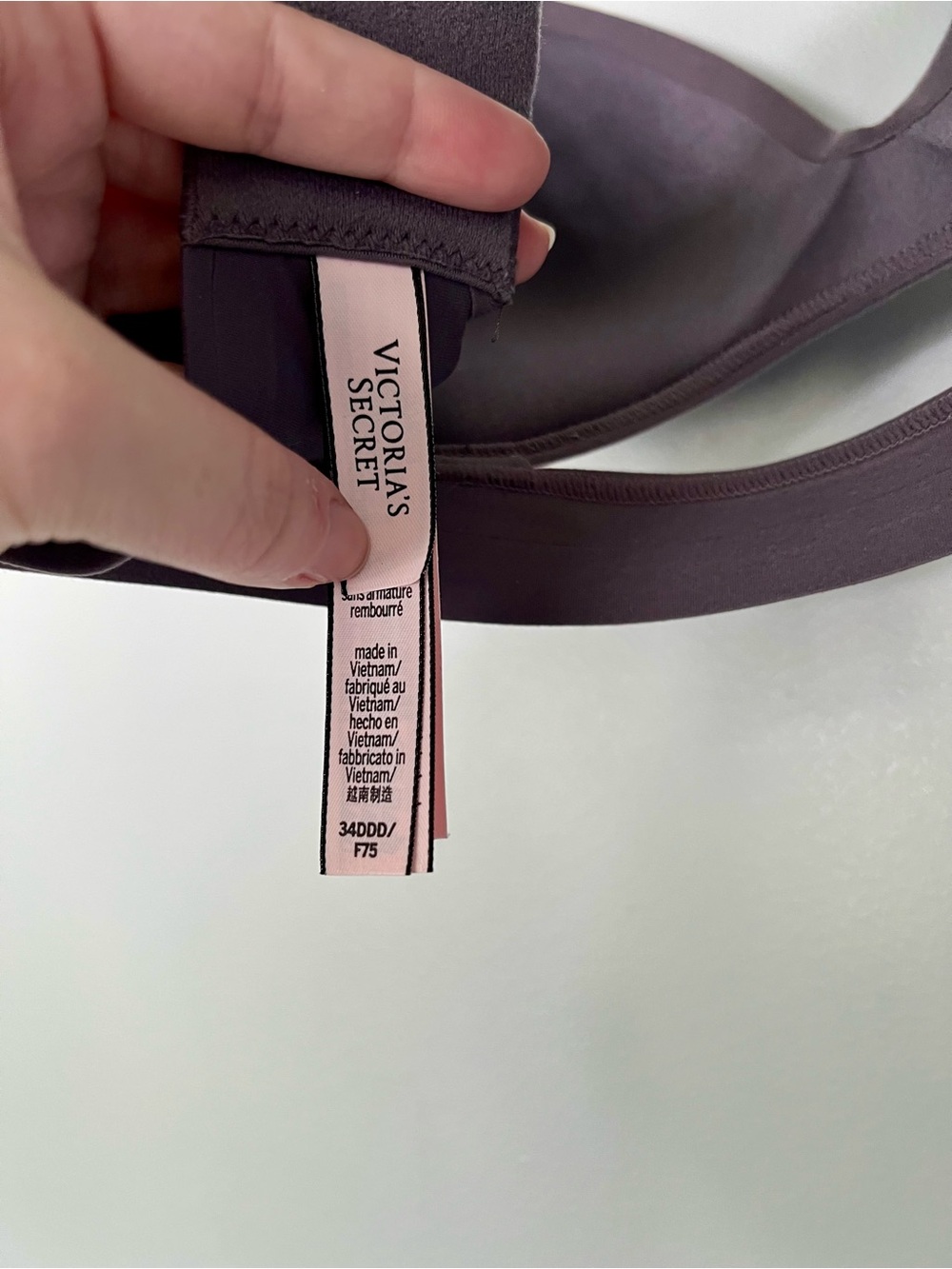 Victoria's Secret 34DDD Incredible Push-Up Bra (wire-free) - Storm Gray - Picture 4 of 5